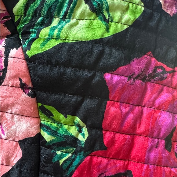 Vintage NUIT floral quilted silk exaggerated shoulder jacket EVC size S/M - Picture 5 of 10